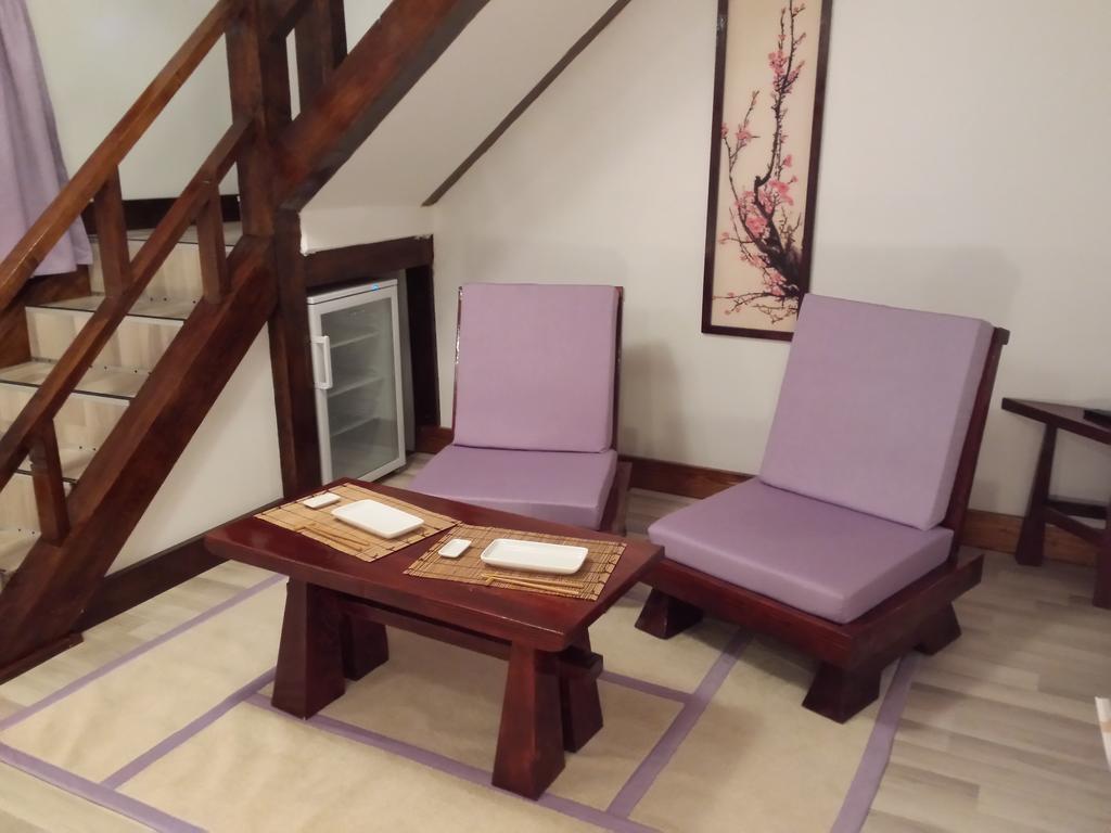 Casa Lily - Japanese Retreat Hotel Sighişoara Quarto foto